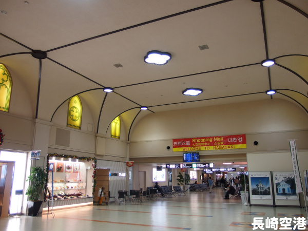 長崎空港(長崎県大村市)ターミナル内からの航空機(飛行機)撮影環境 