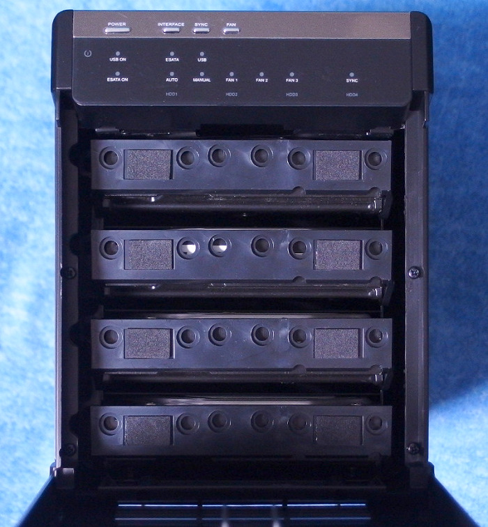 ディスク挿入後_LGB-4BNHEU3