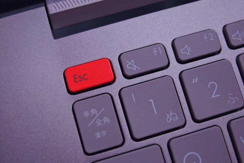 Escキー_ASUS Vivobook S 14X OLED