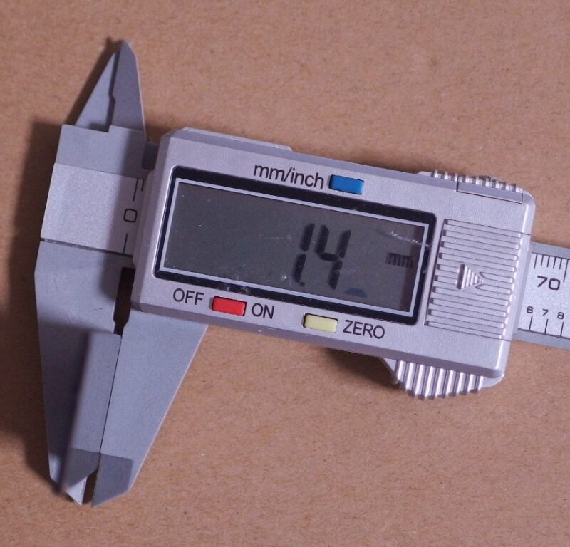 UM690_SSD_ヒートシンク_1.4mm