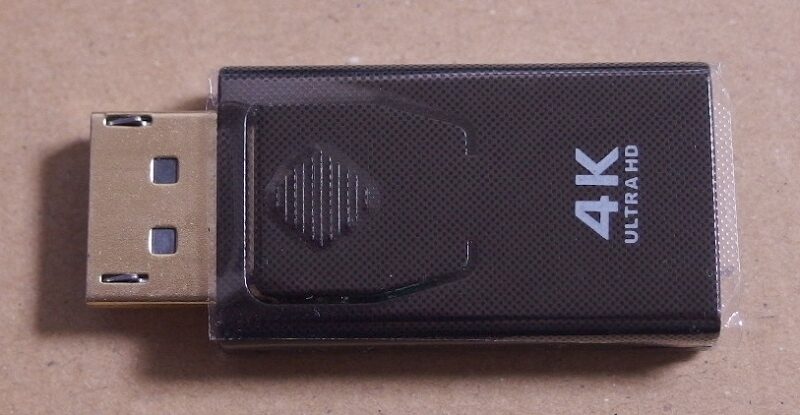 DisplayPort→HDMI変換コネクタ